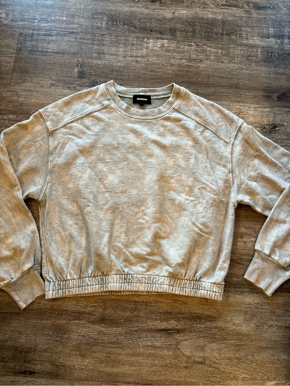 Monrow Light Gray/pink Cropped Sweatshirt